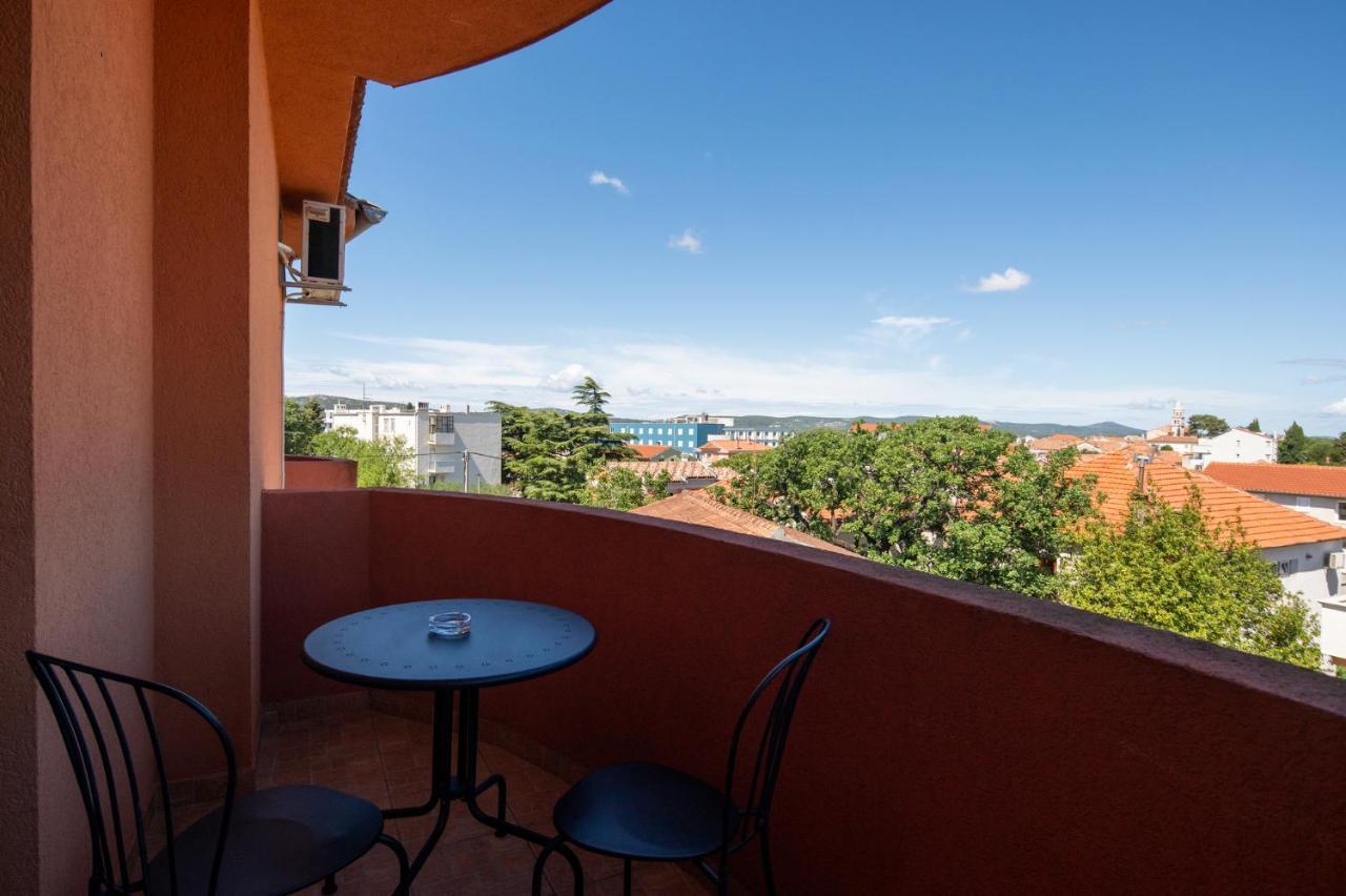 Villa Maimare Biograd Na Moru Luaran gambar