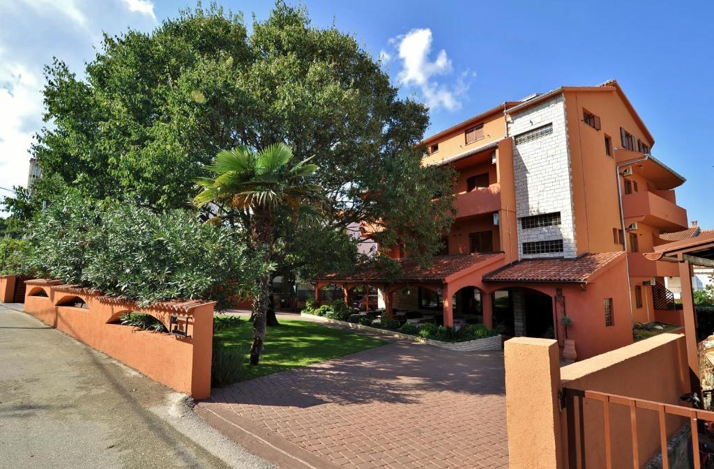 Villa Maimare Biograd Na Moru Luaran gambar