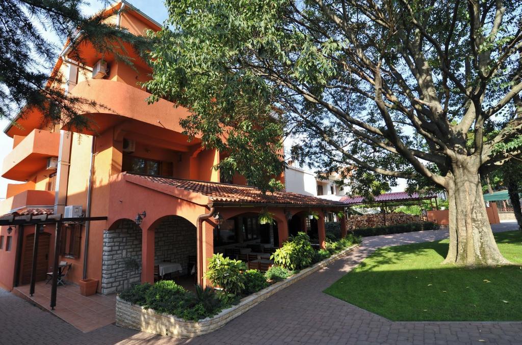 Villa Maimare Biograd Na Moru Luaran gambar