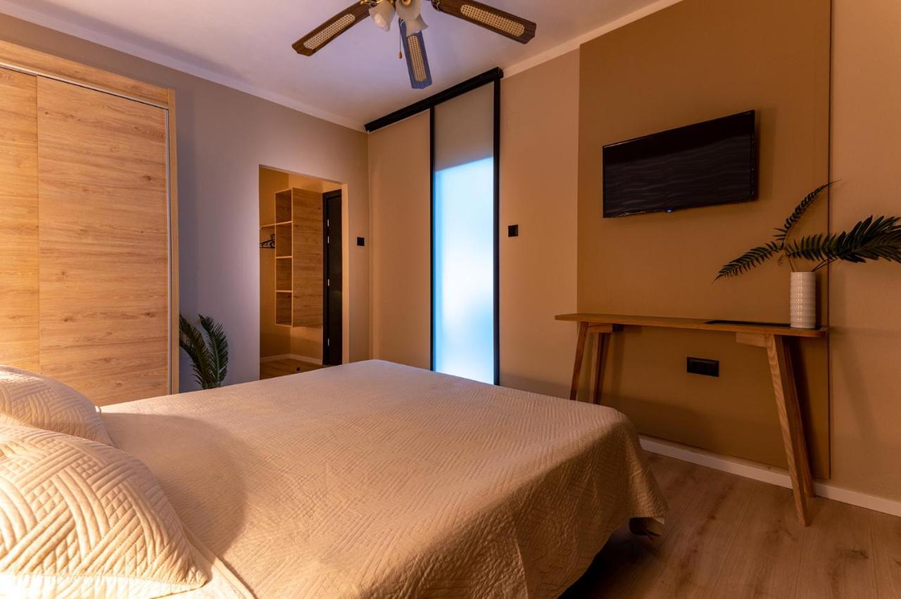 Villa Maimare Biograd Na Moru Luaran gambar